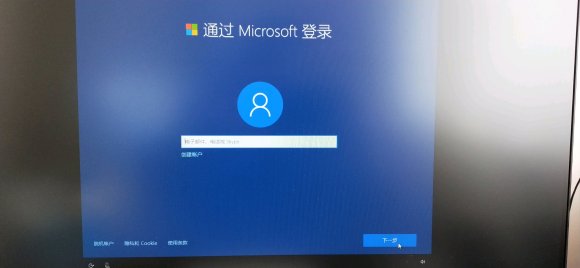 重裝Win10系統卡在設置界面怎么辦？重裝Win10系統卡在設置界面的解決方法