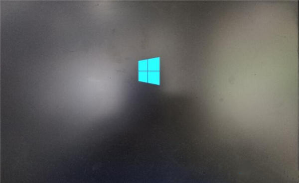 Win10重啟卡在logo界面不動(dòng)了怎么辦?Win10開機(jī)卡在重啟界面處理方法