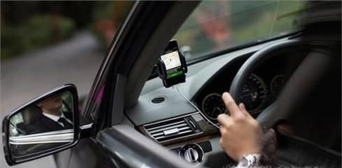 空姐滴滴打車遇害,獨自打車遇到壞人怎么辦?