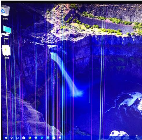 Win10電腦屏幕出現(xiàn)彩色條紋怎么辦?電腦屏幕出現(xiàn)彩色條紋解決方法
