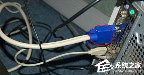 如何解決Win7電腦顯示器閃爍的問題？