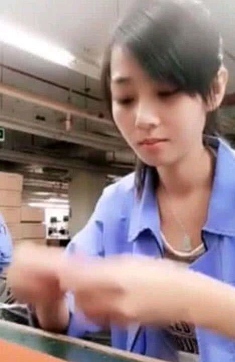 抖音工廠廠花不帶口罩長什么樣_網游直呼：別干了，我養你