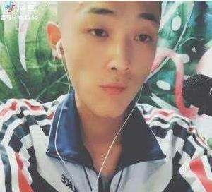 【抖音落單戀人二郎翻唱版如何設(shè)置鈴聲】設(shè)置鈴聲教程