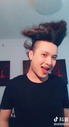 抖音萬物生吹頭發的小哥哥到底是誰？吹頭發的小哥哥介紹