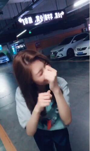抖音GucciGucciPradaPrada溫婉手勢(shì)舞怎么拍攝？溫婉手勢(shì)舞拍攝教程