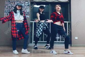 抖音最炫小蘋果是什么歌？抖音最炫小蘋果歌曲分享