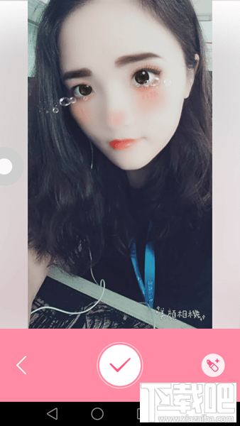 美顏相機(jī)大頭貼販賣機(jī)怎么玩 美顏相機(jī)大頭貼販賣機(jī)怎么保存照片